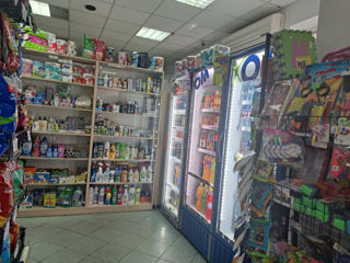 Se vinde magazin alimentar functional situat in or. Chisinau!!! foto 5