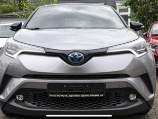 Toyota C-HR foto 3