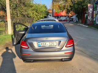 Mercedes E-Class foto 3