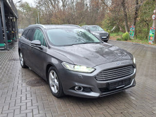 Ford Mondeo foto 2