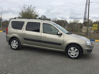 Dacia Logan foto 3