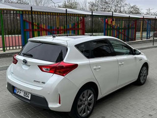 Toyota Auris foto 3