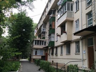 Riscanovca apartament varianta albă vind sau skimb pe auto plus bani de la dumneavoastră. foto 10