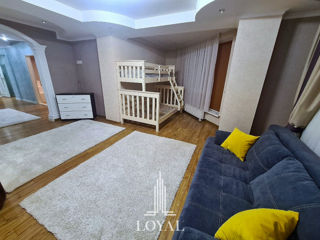 Apartament cu 3 camere, 94 m², Botanica, Chișinău foto 5