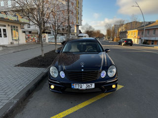 Mercedes E-Class