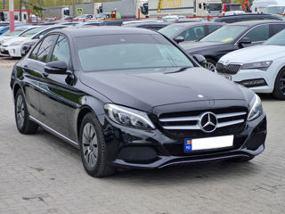 Mercedes C-Class foto 3