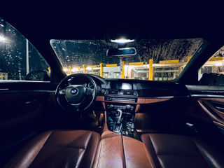 BMW 5 Series foto 6