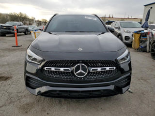 Mercedes GLA