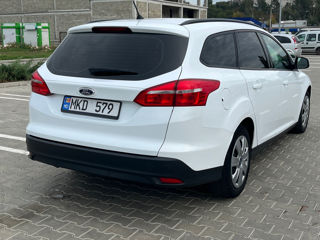 Ford Focus foto 3