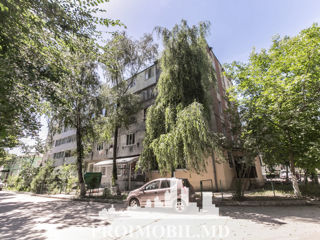 Apartament cu 2 camere, 59 m², Botanica, Chișinău foto 12