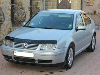 Volkswagen Bora foto 1