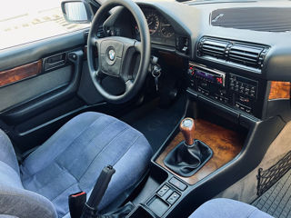 BMW 5 Series foto 15