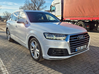 Audi Q7 foto 2