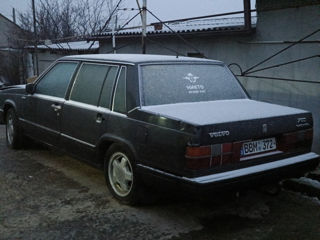 Volvo 760 foto 2