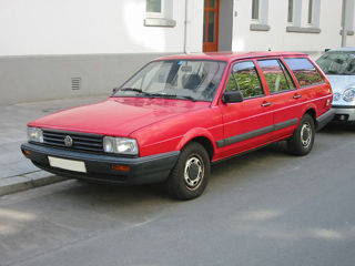 Volkswagen Passat B2 1986 - pentru piese/на запчасти