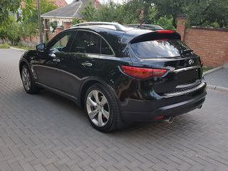 Infiniti FX foto 5