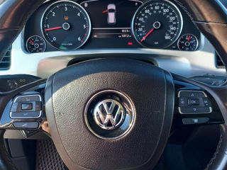 Volkswagen Touareg foto 11