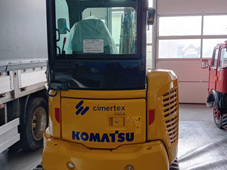 Excavatoare Komatsu foto 5