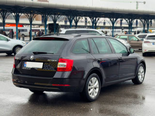 Skoda Octavia foto 7