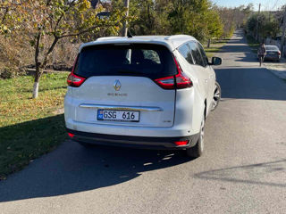 Renault Grand Scenic foto 2