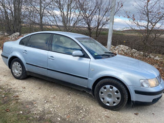 Volkswagen Passat foto 2