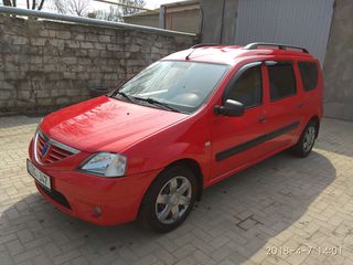 Dacia Logan foto 1