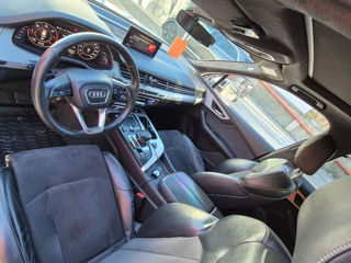 Audi Q7 foto 8