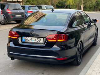 Volkswagen Jetta foto 7