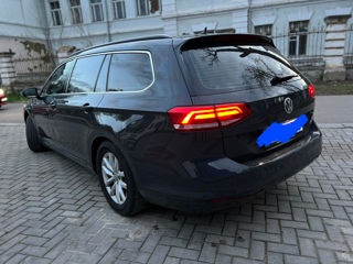 Volkswagen Passat foto 2