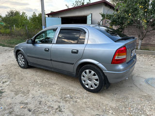 Opel Astra foto 4