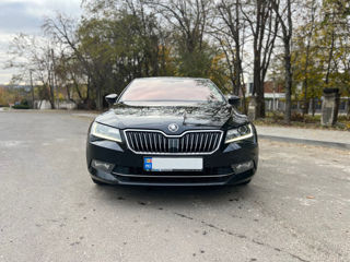 Skoda Superb foto 3