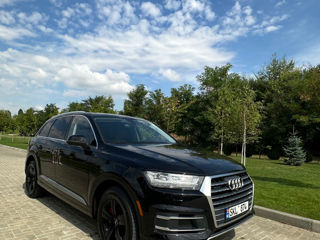 Audi Q7 foto 1