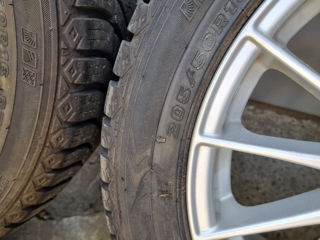 R16 205/50 Pirelli foto 2