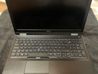 Dell Latitude E5570 foto 2