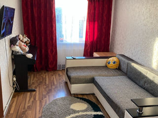 Apartament cu 2 camere, 54 m², Centru, Fălești