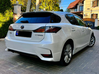 Lexus CT Series foto 4