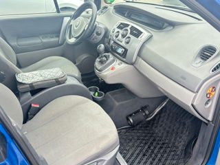 Renault Grand Scenic foto 9