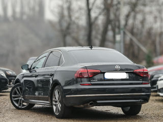 Volkswagen Passat foto 4