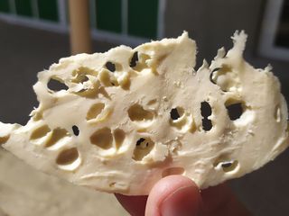 Предлагаем вам два вида сыра(российски и маасдам). А также, сгущёнку (варенку) из козьего молока. foto 4