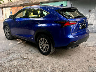 Lexus NX Series foto 2