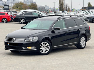 Volkswagen Passat foto 3