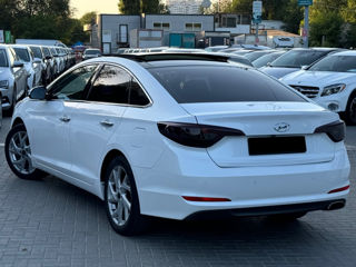 Hyundai Sonata foto 4