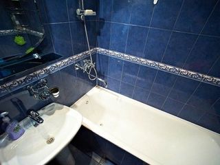 Apartament cu 2 camere, 45 m², Centru, Chișinău foto 5