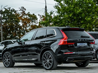 Volvo XC60 foto 2