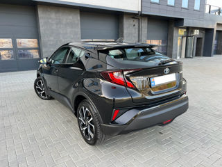 Toyota C-HR foto 5