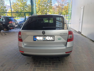 Skoda Octavia foto 2