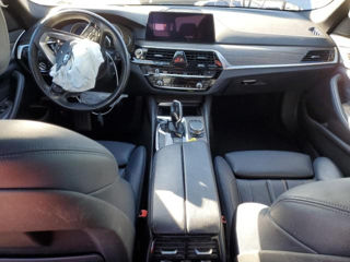 BMW 5 Series foto 8