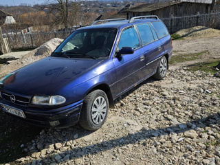 Opel Astra foto 3