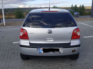 Volkswagen Polo foto 2