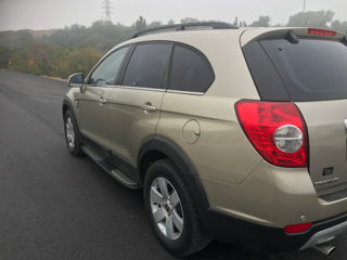 Chevrolet Captiva foto 2